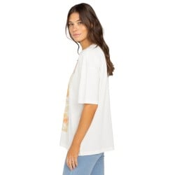 Billabong Love Is All Women's T-Shirt
