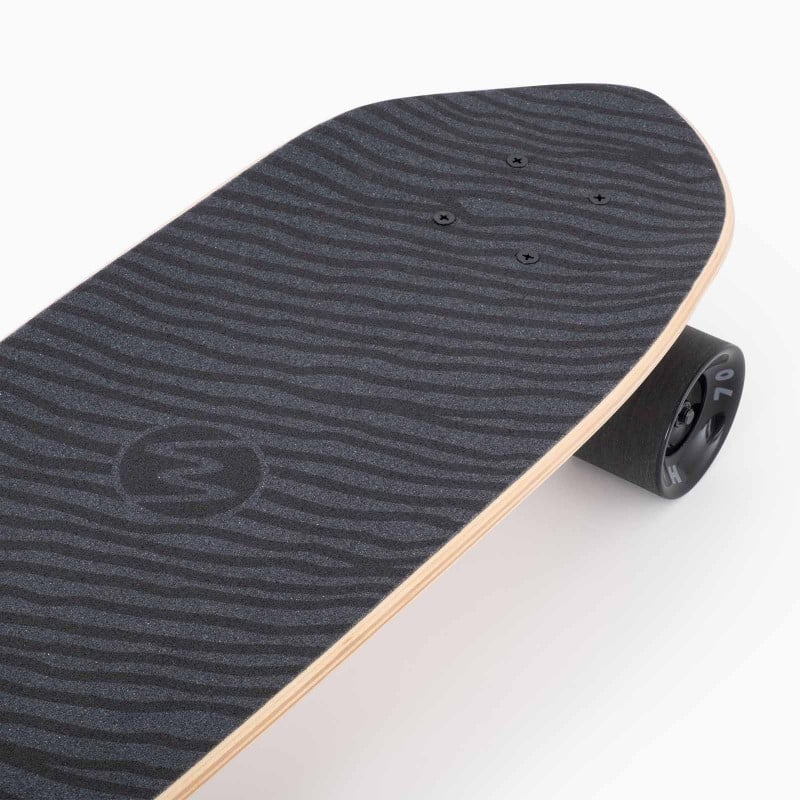 Landyachtz Dinghy Classic Fender Midnight Dip 29" Cruiser Longboard Complete 