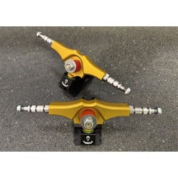Acheter Don't Trip Molly Trucks (set of 2) au Sickest magasin de Longboard de l'Europe