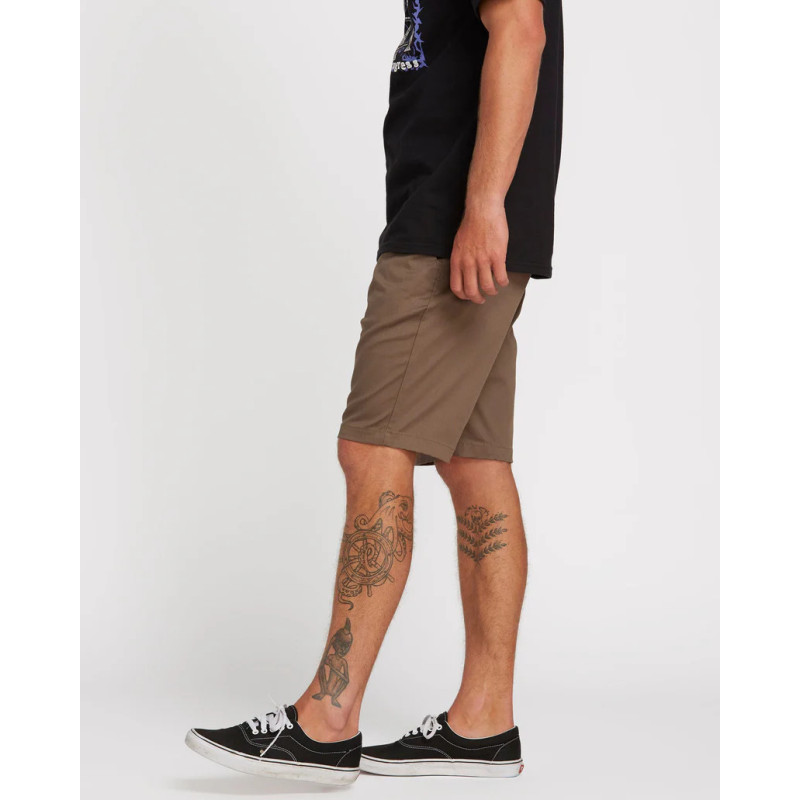 Volcom Frckn Mdn Stretch Shorts 21 kopen bij Sickboards Skateboard shop