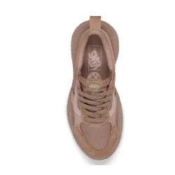 Kaufen Vans UltraRange Pro Black/Gum/White Shoes auf Europas Sickest Skate Shop