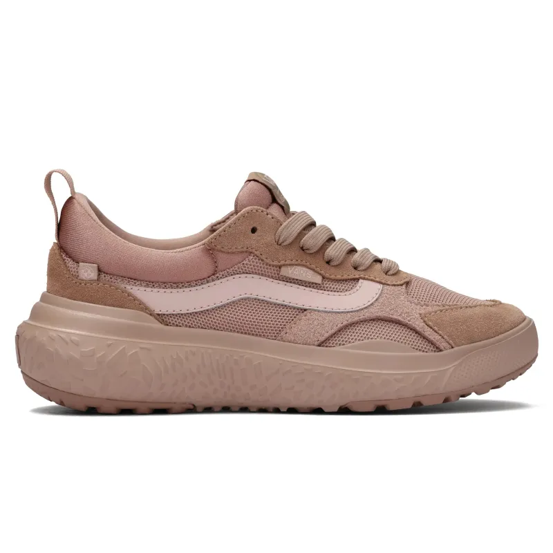 Kaufen Vans UltraRange Pro Black/Gum/White Shoes auf Europas Sickest Skate Shop