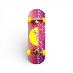 Acheter Custom Strat Retro 32mm Fingerboard Complete au Sickest magasin de Longboard de l'Europe
