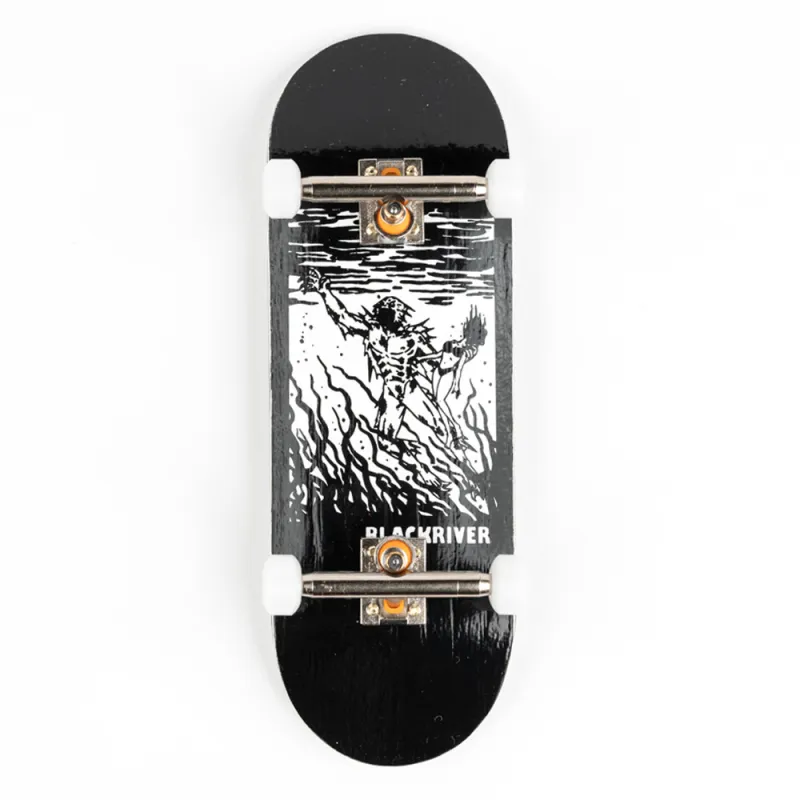 Kaufen Berlinwood "Blackriver Thrasher" X-Wide Set FingerBoard auf Europas Sickest Skate Shop