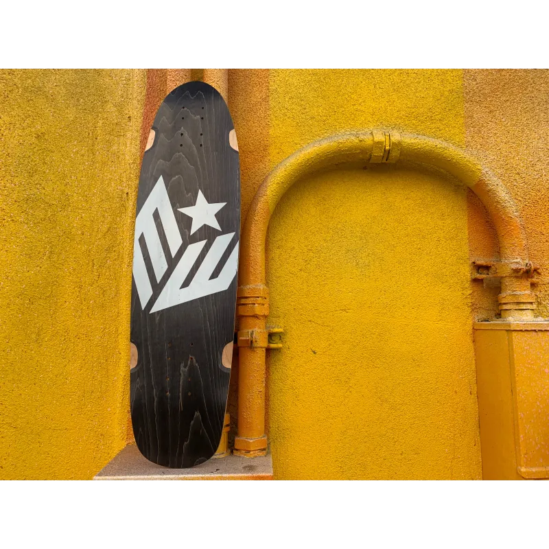 Earthwing Chaser 32" Longboard Deck