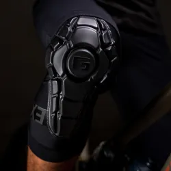comprar G-Form Pro-X3 Knee Guard en la Sickest tienda de longboard de Europa