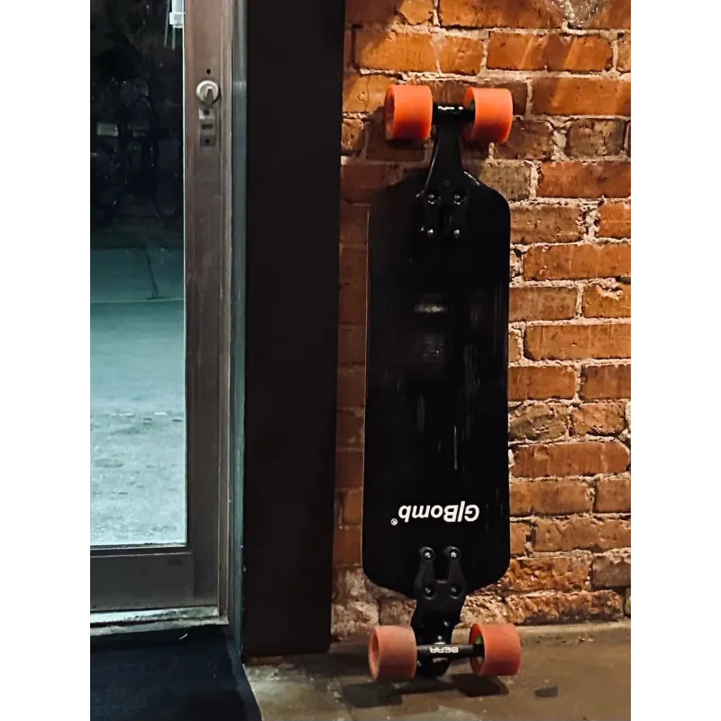 Comprare G-Bomb Tango Tail a più Sickest negozio longboard d'Europa