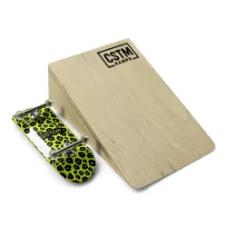 CSTM RAMPS Kicker Small
