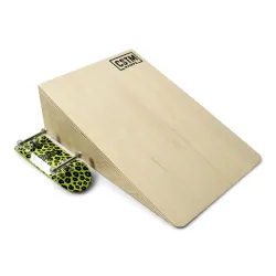 CSTM RAMPS Kicker Large