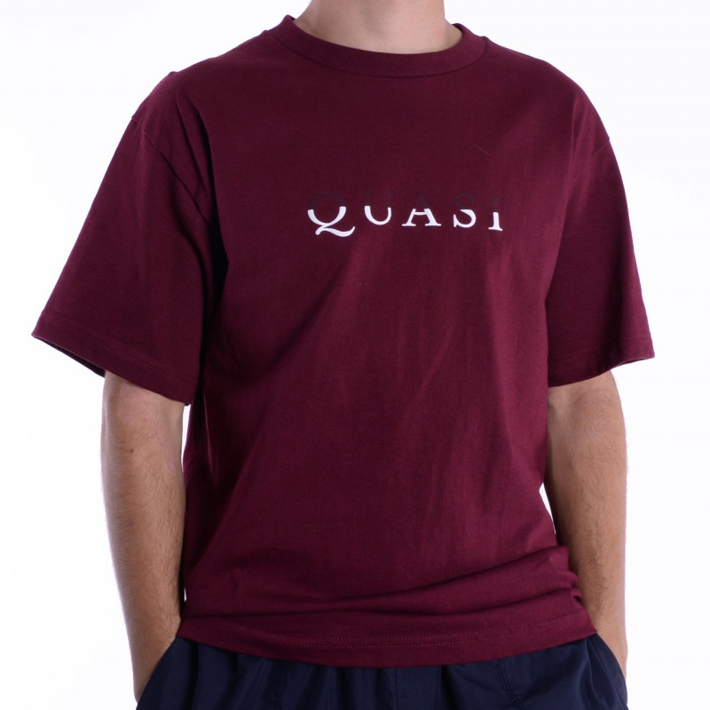 Quasi Wordmark T-Shirt Burgundy Quasi Wordmark T-Shirt Burgundy