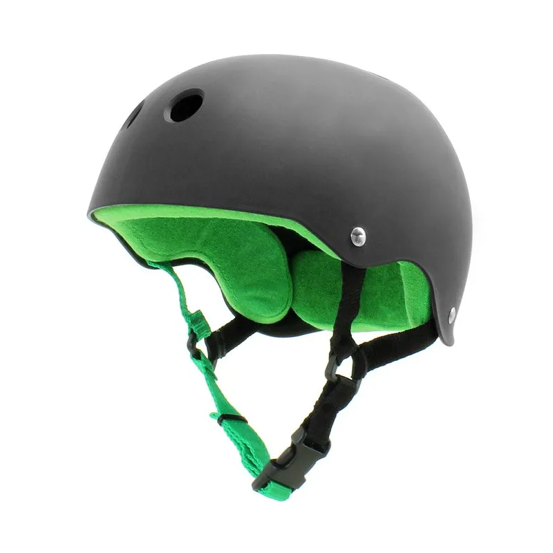 Mach Skateboards Helm