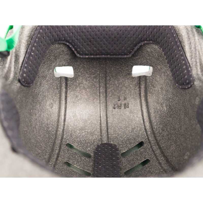Predator FR-7 EPS Casco