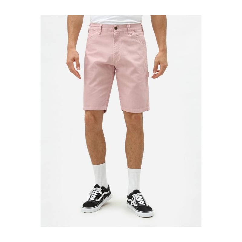 stores that carry dickies shorts