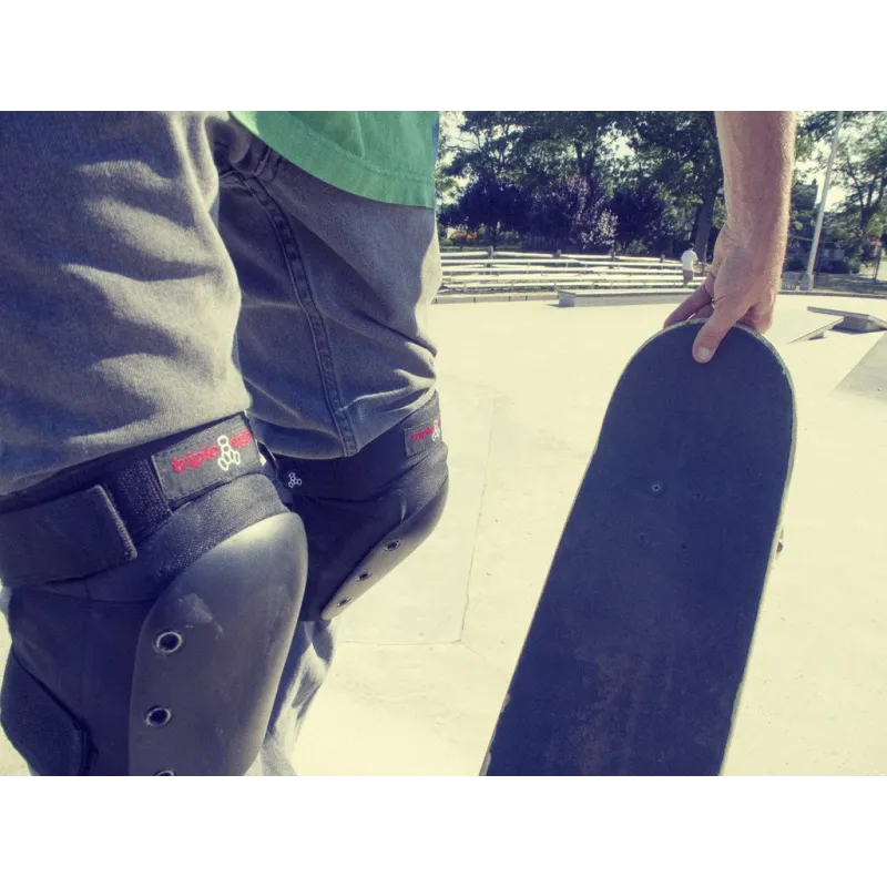 Triple Eight Street Knee Pads