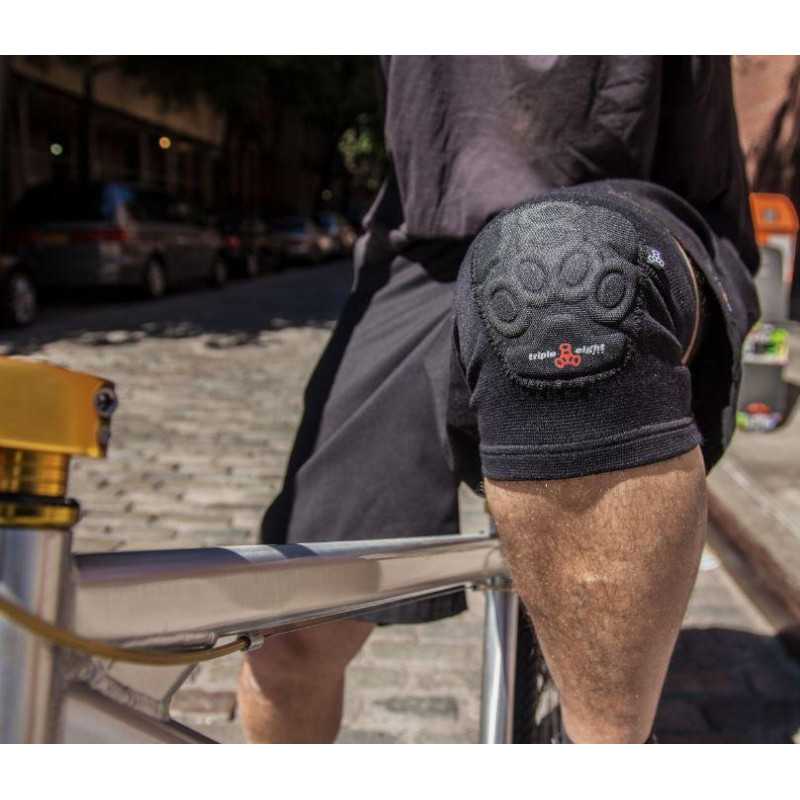Triple Eight Covert Knee Pads