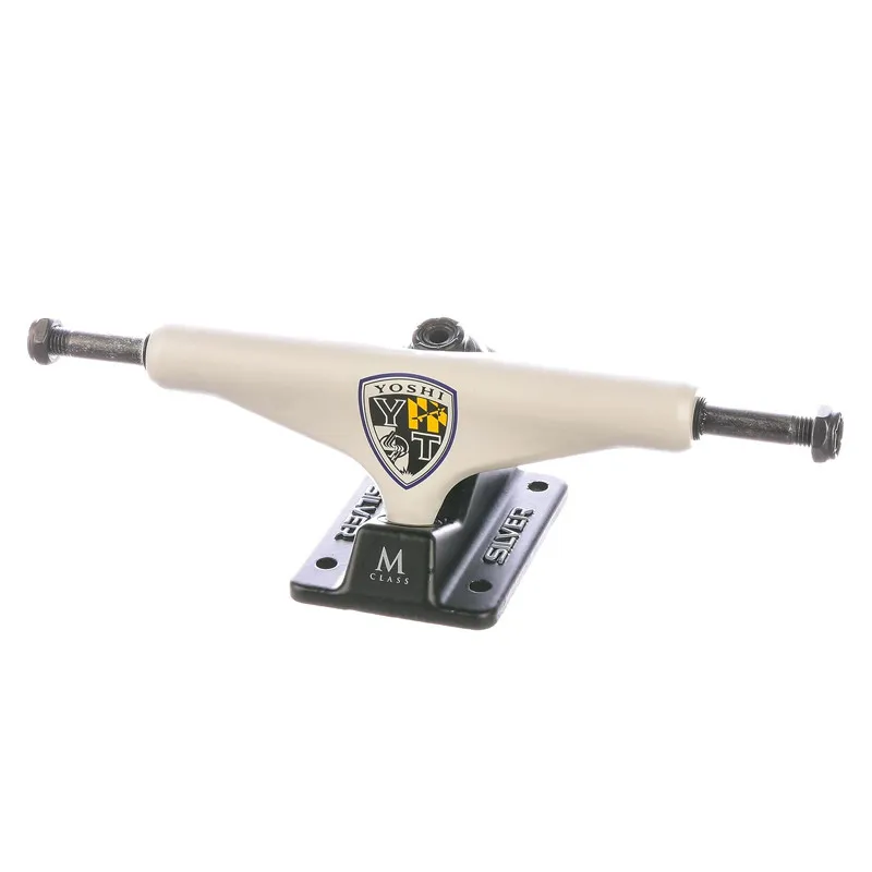 Silver M-CLS 8.25 Skateboard Eje