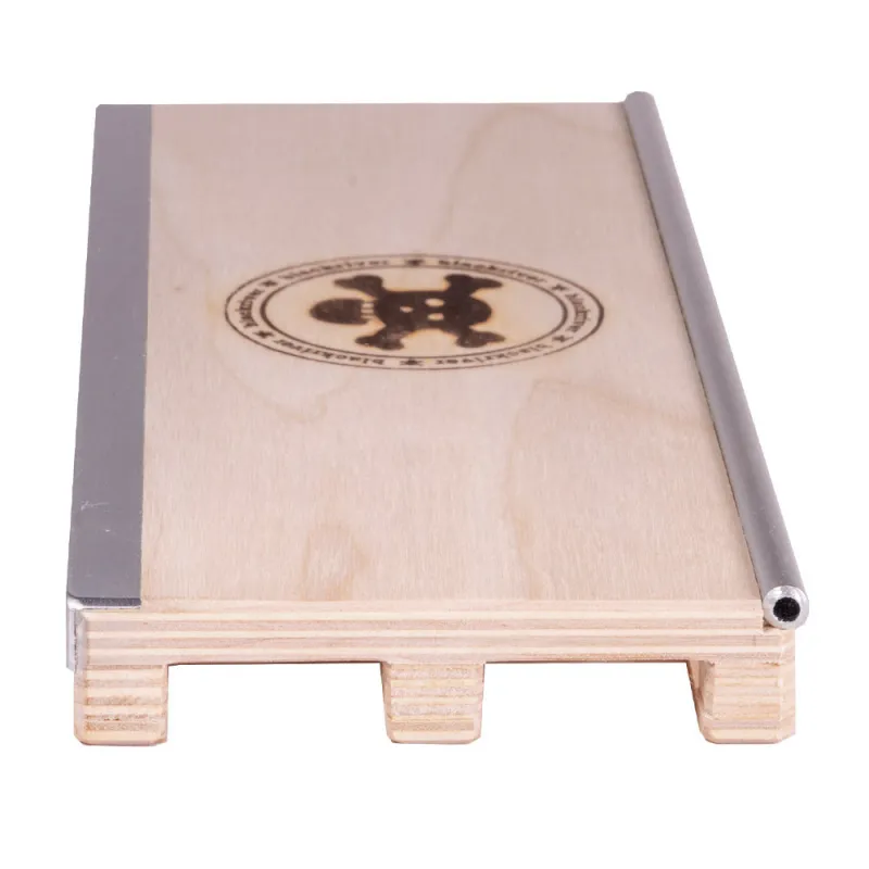 Blackriver Fingerboard Double Grind Pallet Ramp