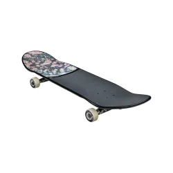 Globe Chisel 8.25” Skateboard Complete